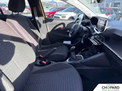 Photo 64 Peugeot 208  PureTech 75 S&S BVM5