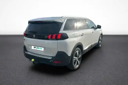 Photo 5 Peugeot 5008  PureTech 130ch S&S EAT8