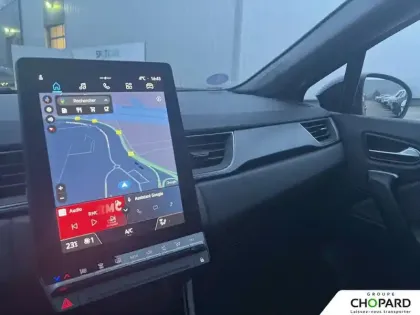 Photo 13 Renault Captur  E-Tech full hybrid 145 ch