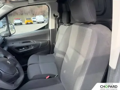 Photo 41 Peugeot Partner  FOURGON M 950 KG BLUEHDI 130 S&S BVM6