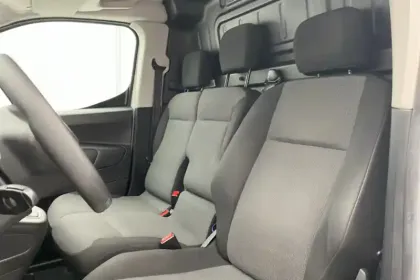 Photo 60 Peugeot Partner  FOURGON M 950 KG BLUEHDI 130 S&S BVM6