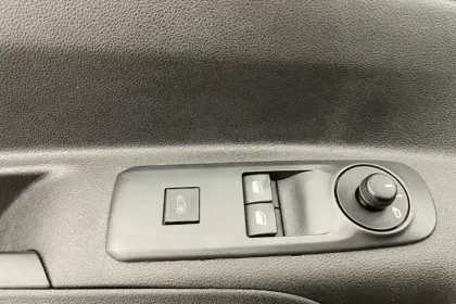 Photo 64 Peugeot Partner  FOURGON M 950 KG BLUEHDI 130 S&S BVM6