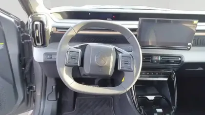 Photo 12 Citroën C3 Aircross  Hybride 145 e-DCS6