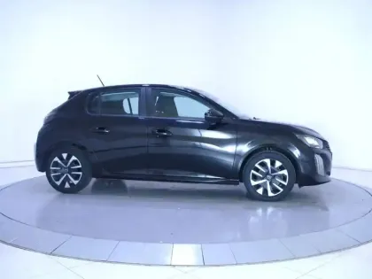 Photo 64 Peugeot 208  PureTech 100 S&S BVM6