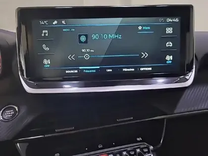 Photo 79 Peugeot 208  PureTech 100 S&S BVM6