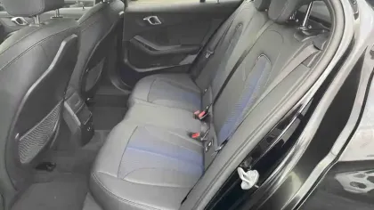 Photo 30 BMW Serie 1 Gén. III (F40) Ph2 M Sport 5