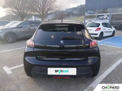 Photo 24 Peugeot 208  Electrique 50 kWh 136ch