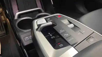 Photo 10 BMW X1  sDrive 20i 170ch DKG7