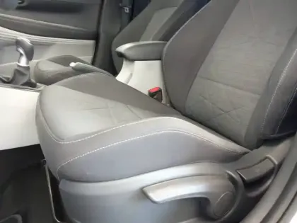 Photo 9 Hyundai Bayon  1.0 T-GDi 100 Hybrid 48V