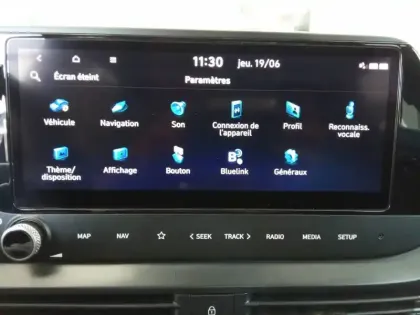 Photo 5 Hyundai Bayon  1.0 T-GDi 100 Hybrid 48V