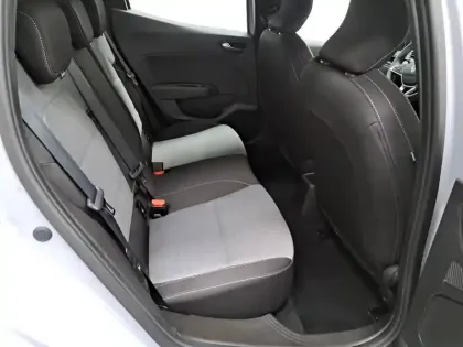 Photo 20 Renault Clio  Blue dCi 100 ch GSR2