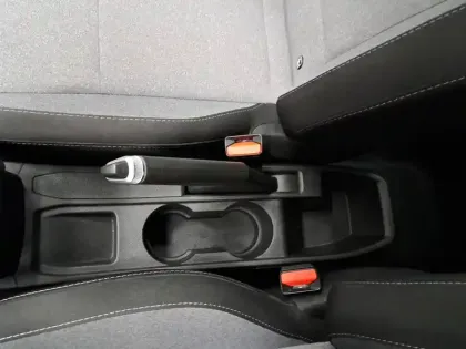 Photo 33 Renault Clio  Blue dCi 100 ch GSR2