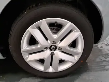 Photo 16 Renault Clio  Blue dCi 100 ch GSR2