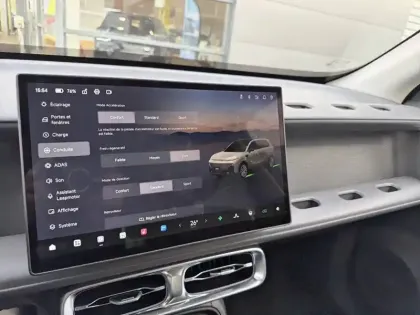 Photo 19 Leapmotor B10  BEV 67.1 kWh - 160 kW