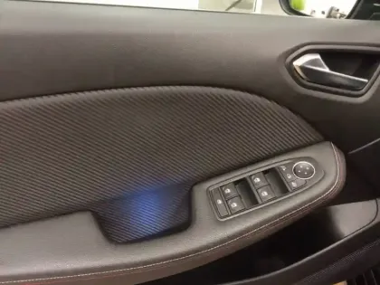 Photo 20 Renault Clio  E-Tech 140 - 21N