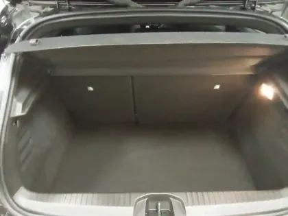 Photo 18 Renault Clio  E-Tech 140 - 21N