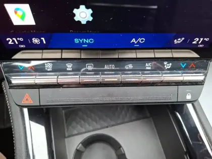 Photo 44 Renault Espace  E-Tech full hybrid 200 GSR2