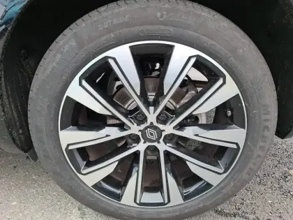 Photo 14 Renault Espace  E-Tech full hybrid 200 GSR2