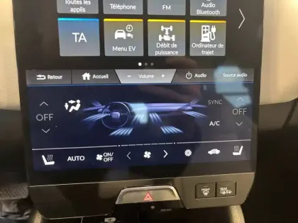 Photo 33 Honda E:ny1  204 ch