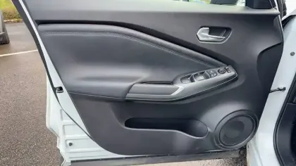 Photo 16 Nissan Juke  DIG-T 114