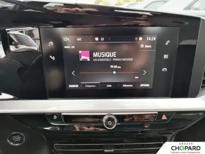 Photo 37 Opel Mokka  Electrique 136 ch & Batterie 50 kWh