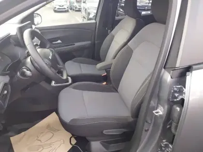 Photo 9 Dacia Jogger  ECO-G 100 7 places GSR2