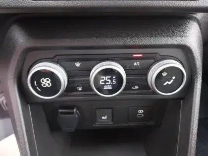 Photo 27 Dacia Jogger  ECO-G 100 7 places GSR2