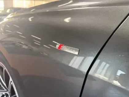 Photo 36 Audi A5  Avant TDI Hybride 204 ch S tronic 7