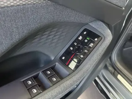 Photo 32 Audi A5  Avant TDI Hybride 204 ch S tronic 7