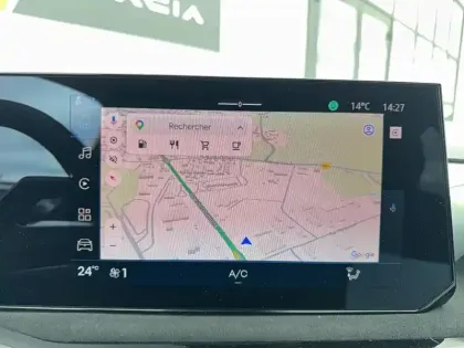 Photo 16 Renault Clio  E-Tech full hybrid 160 ch