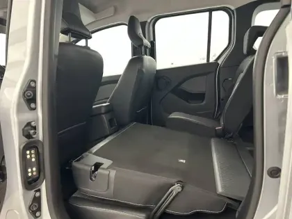 Photo 24 Renault Kangoo  Blue dCi 95