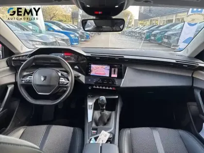 Photo 7 Peugeot 308  SW PureTech 130ch S&S BVM6