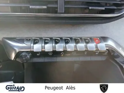 Photo 16 Peugeot 3008  Hybrid 225 e-EAT8