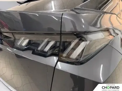 Photo 24 Peugeot 3008  Hybrid 145 e-DCS6