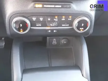 Photo 8 Ford Kuga  2.5 Duratec 190 ch FlexiFuel FHEV E85 Powershift