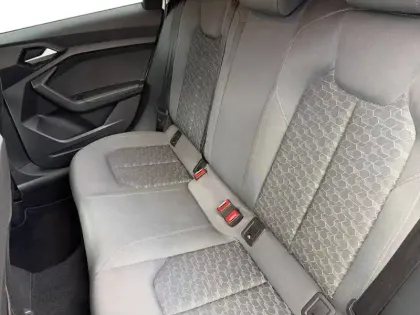 Photo 13 Audi A1  Sportback 25 TFSI 95 ch BVM5