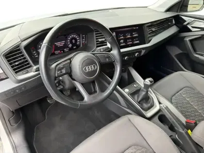 Photo 36 Audi A1  Sportback 25 TFSI 95 ch BVM5