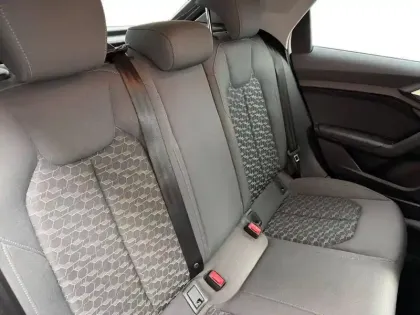 Photo 31 Audi A1  Sportback 25 TFSI 95 ch BVM5