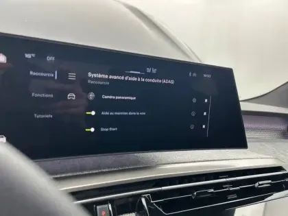 Photo 77 Peugeot 3008  Hybrid 145 e-DCS6