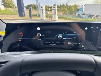 Photo 7 Peugeot 3008  Hybrid 145 e-DCS6