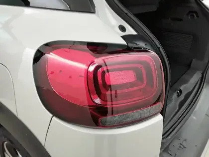 Photo 16 Citroën C3 Aircross  BlueHDi 100 BVM5