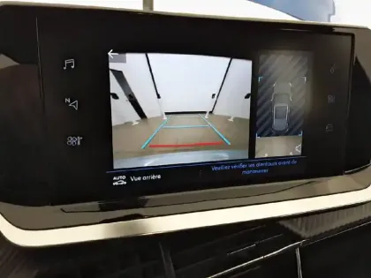 Photo 17 Peugeot 2008  BlueHDi 110 S&S BVM6