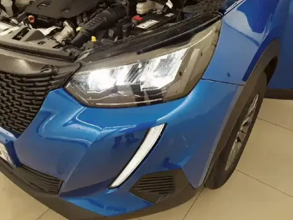 Photo 15 Peugeot 2008  BlueHDi 110 S&S BVM6