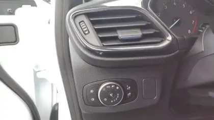 Photo 21 Ford Puma  1.0 Flexifuel 125 ch mHEV S&S BVM6