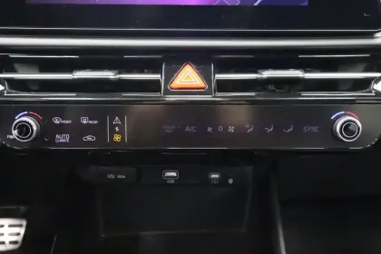 Photo 101 Kia Niro  1.6 GDi 141 ch HEV DCT6