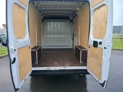 Photo 27 Peugeot Boxer  TOLE 3.3 T L2H2 BLUEHDI 140 S&S BVM6
