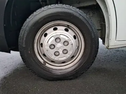 Photo 12 Peugeot Boxer  TOLE 3.3 T L2H2 BLUEHDI 140 S&S BVM6