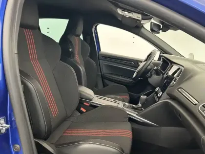 Photo 13 Renault Megane Mégane IV Berline TCe 160 EDC FAP