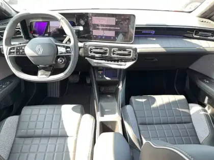 Photo 9 Renault 4 Renault  E-Tech Electrique 150 ch autonomie confort