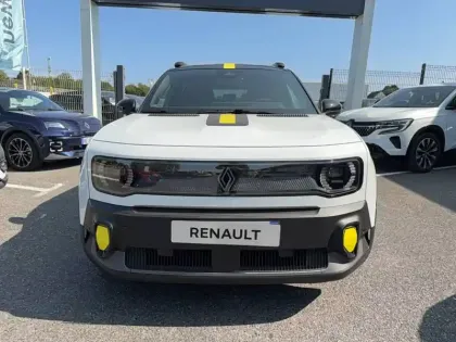 Photo 7 Renault 4 Renault  E-Tech Electrique 150 ch autonomie confort